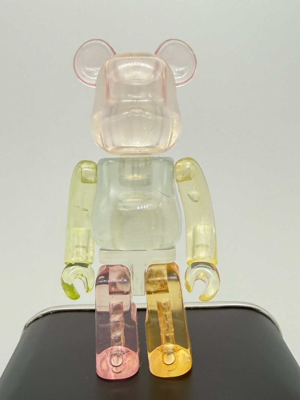 Bearbrick Series 22 JellyBean Iridescent Pastels Medicom Be@rbrick 100% Figure